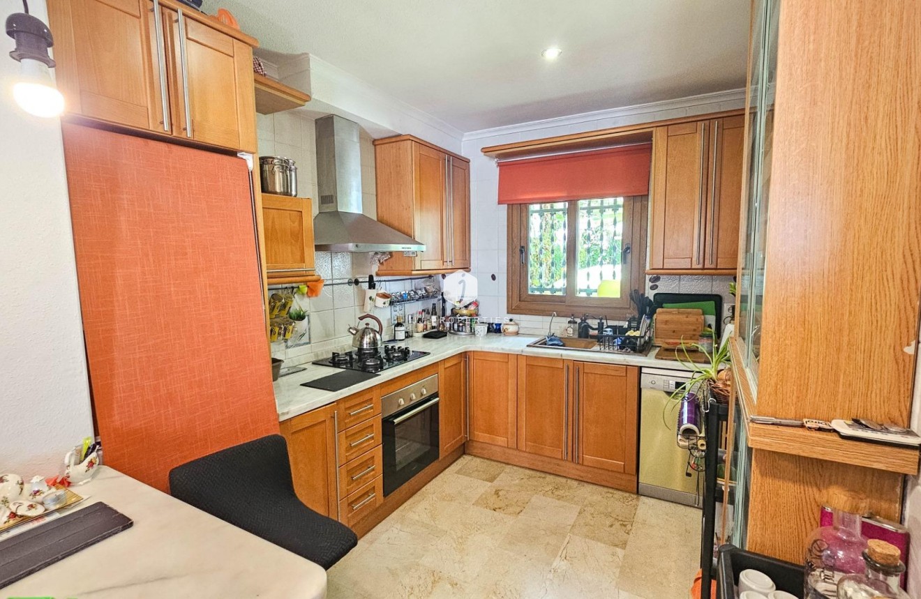 Aus zweiter Hand - Chalet -
Orihuela Costa - PAU 8