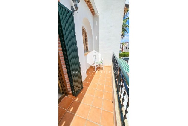 Aus zweiter Hand - Chalet -
Orihuela Costa - PAU 8