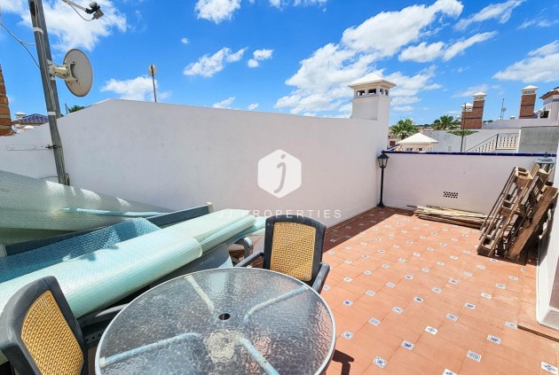 Aus zweiter Hand - Chalet -
Orihuela Costa - PAU 8