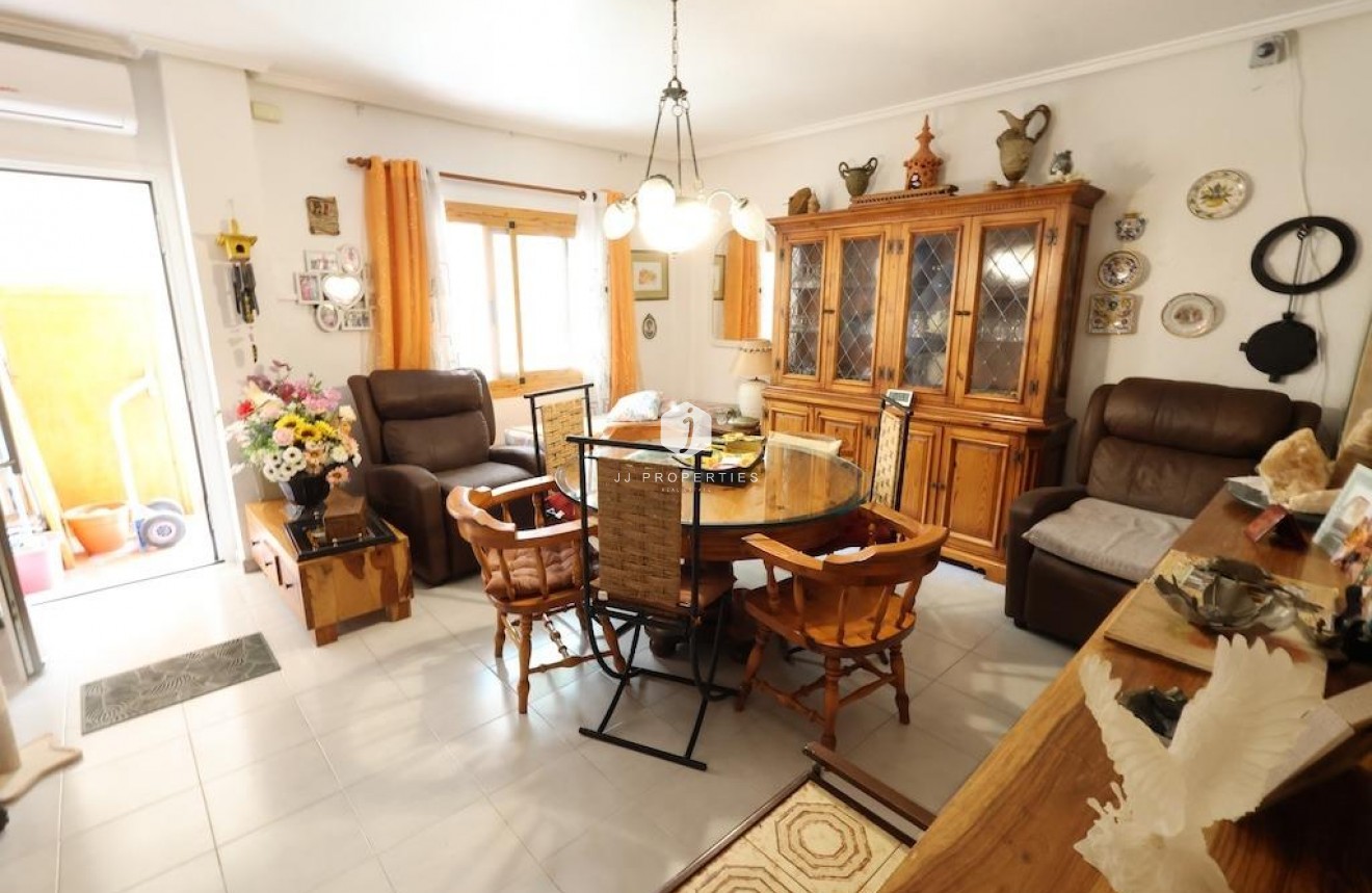 Tweedehands - Bungalow -
Torrevieja - Costa Blanca