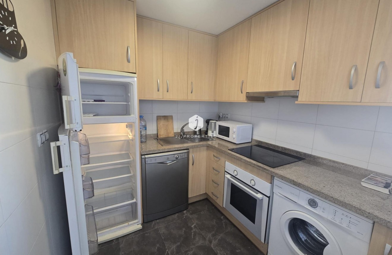 D'occasion - Appartement -
Torrevieja - Centro
