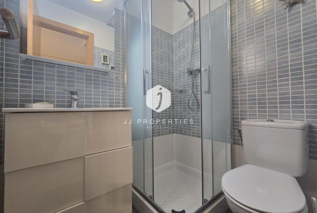 D'occasion - Appartement -
Torrevieja - Centro