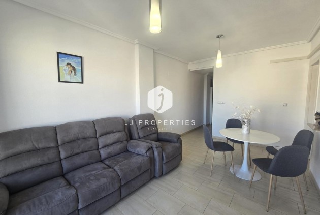D'occasion - Appartement -
Torrevieja - Centro