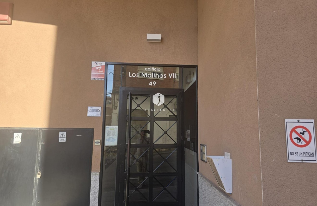 D'occasion - Appartement -
Torrevieja - Centro