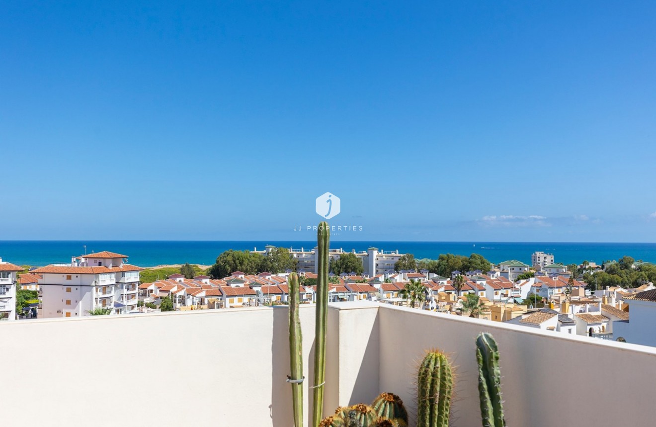 D'occasion - Appartement -
La Mata - Costa Blanca