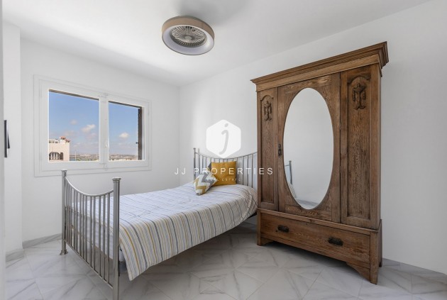 D'occasion - Appartement -
La Mata - Costa Blanca