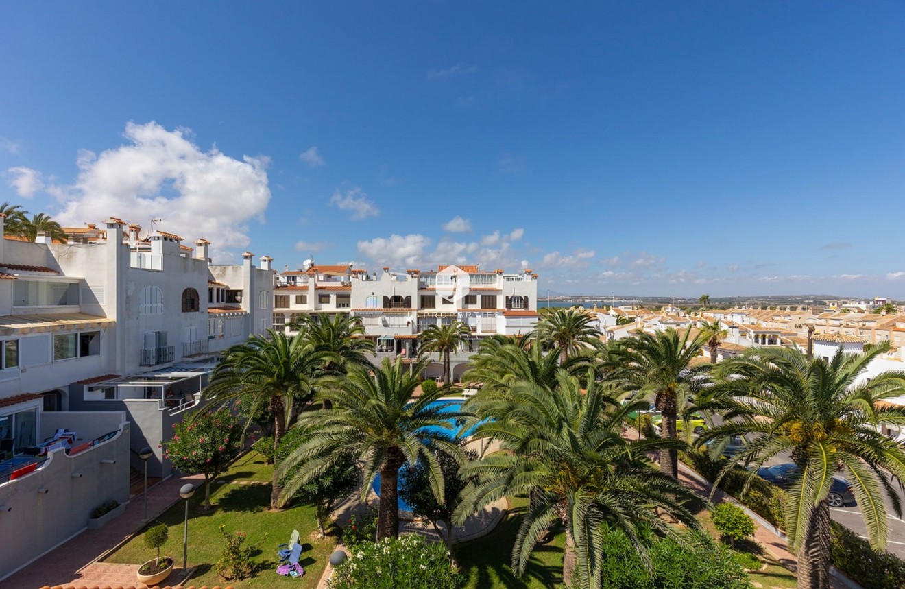 D'occasion - Appartement -
La Mata - Costa Blanca