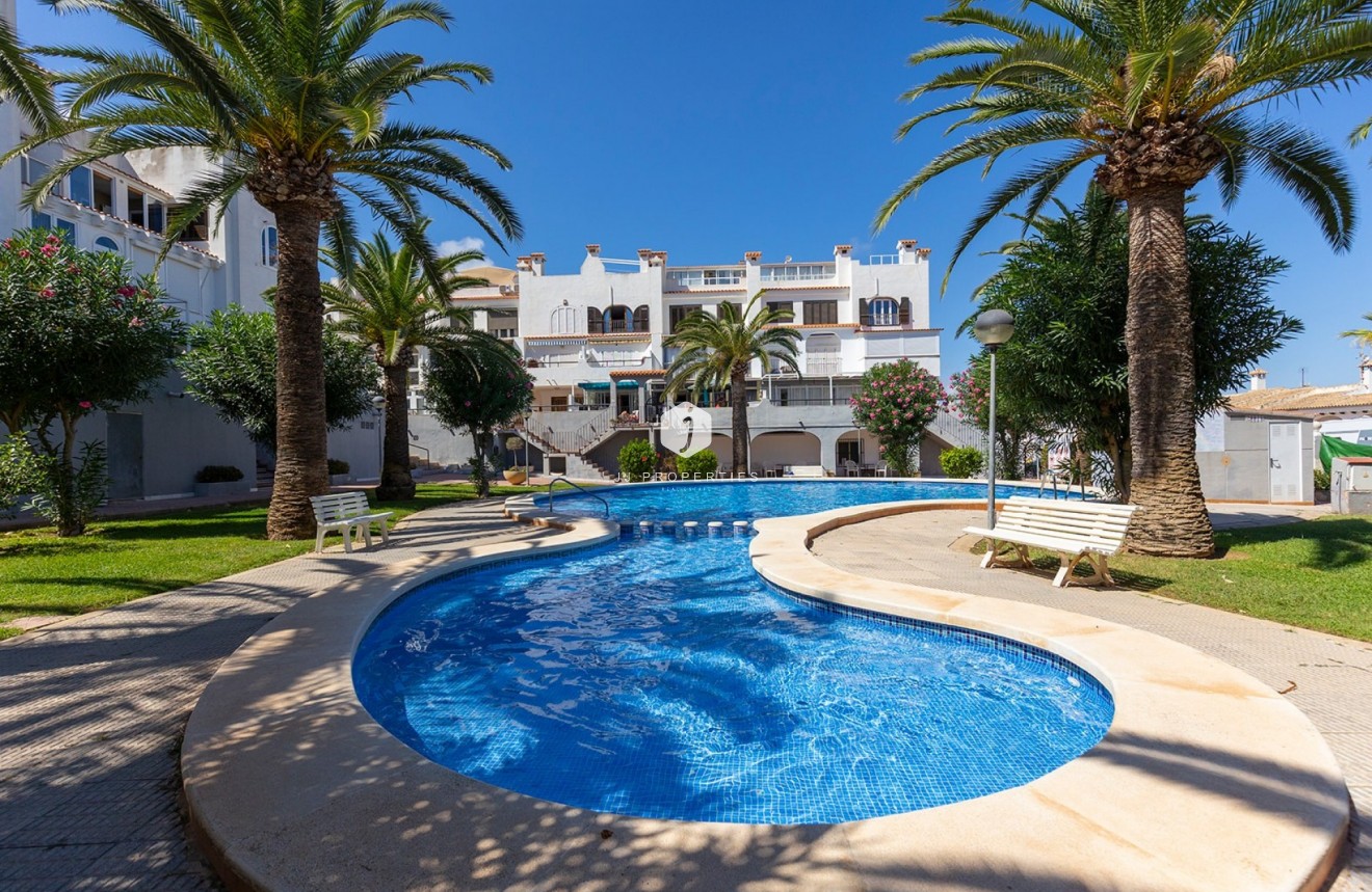 D'occasion - Appartement -
La Mata - Costa Blanca
