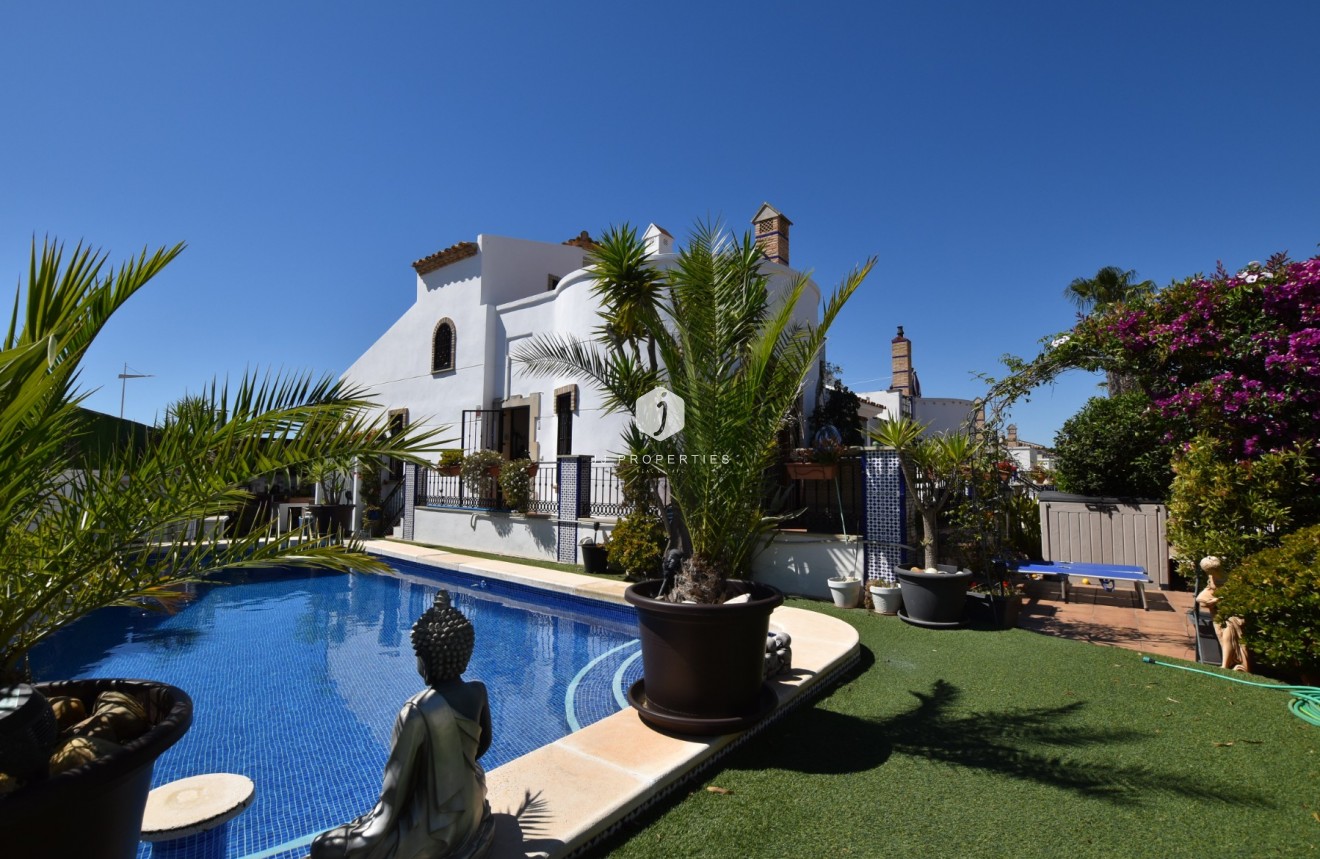 Resale - Villa -
Algorfa - Inland
