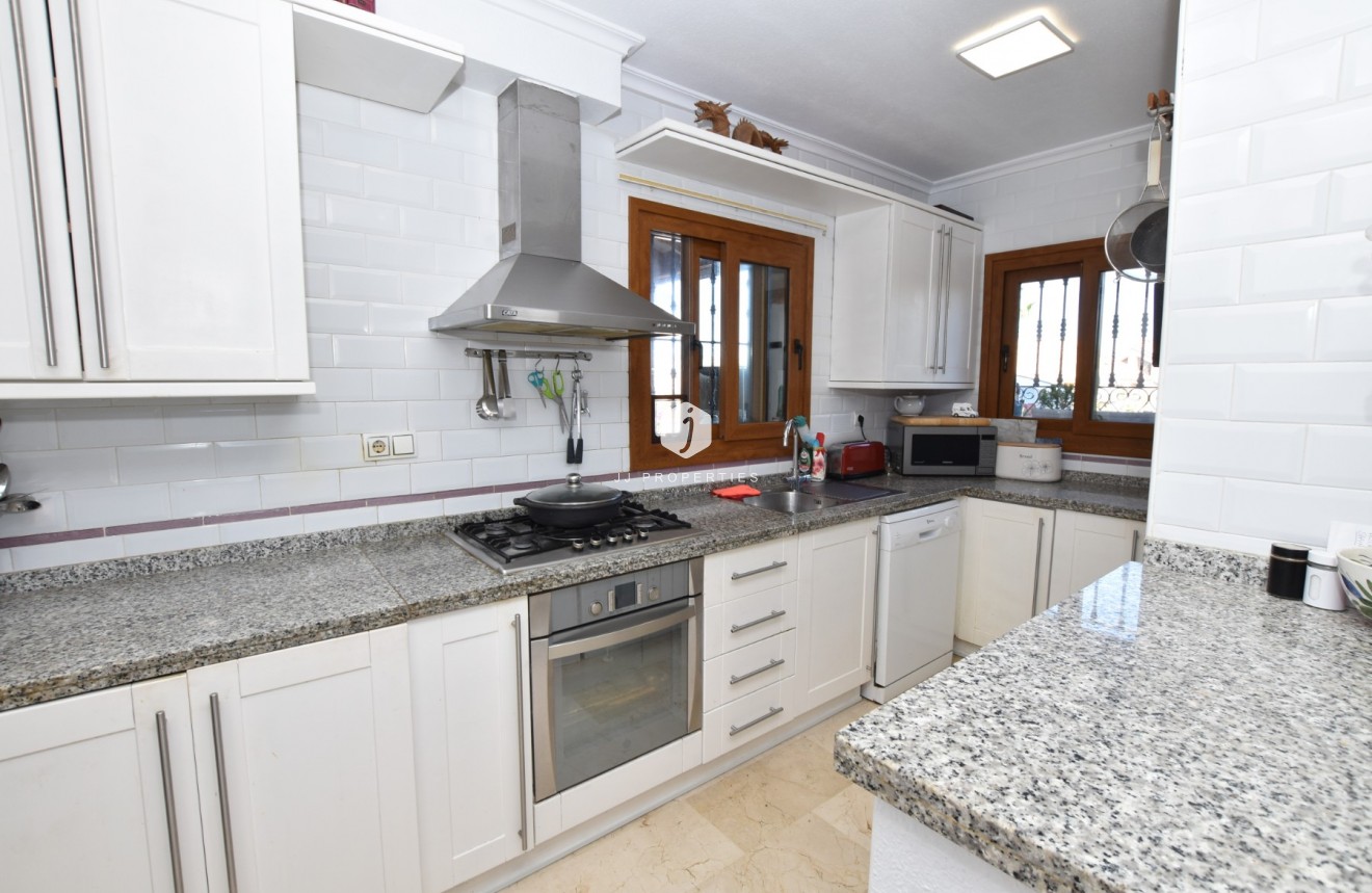 Resale - Villa -
Algorfa - Inland