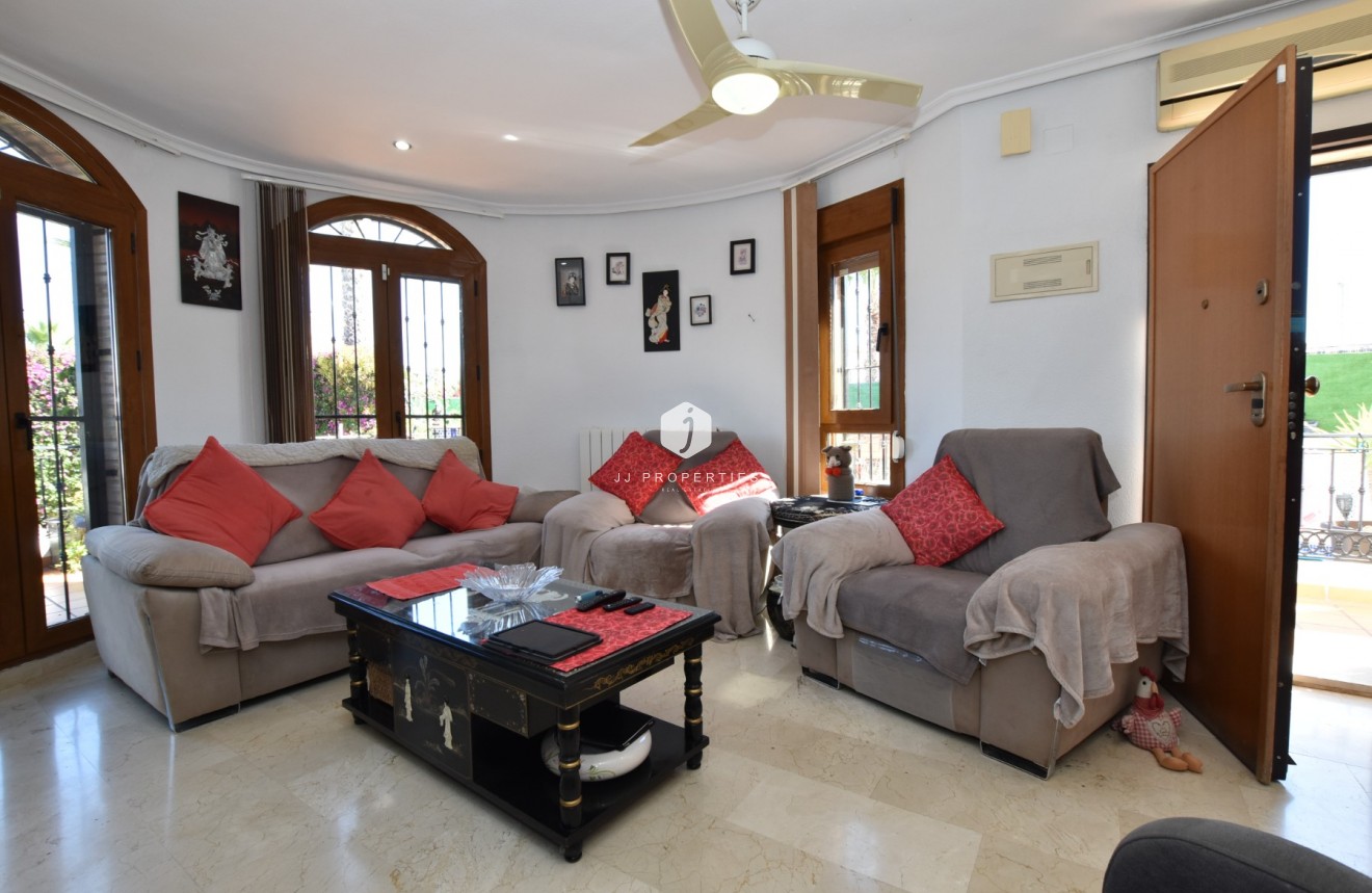 Resale - Villa -
Algorfa - Inland