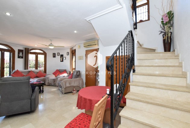 Resale - Villa -
Algorfa - Inland