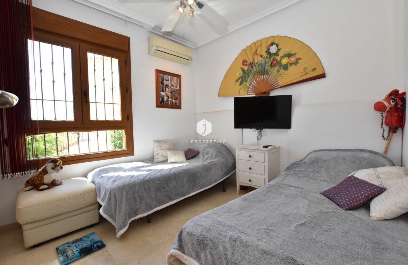 Resale - Villa -
Algorfa - Inland