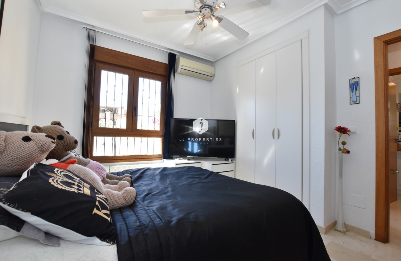 Resale - Villa -
Algorfa - Inland