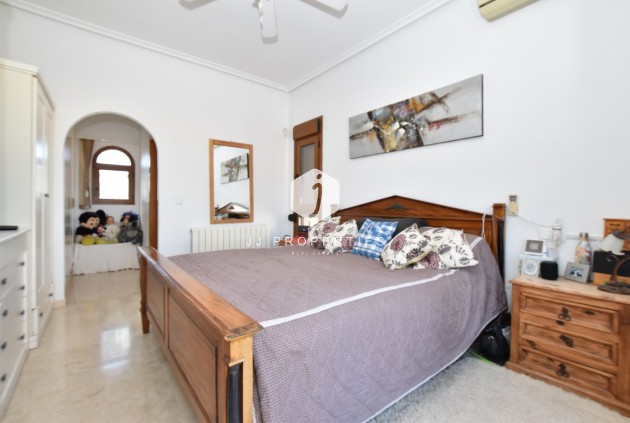 Resale - Villa -
Algorfa - Inland