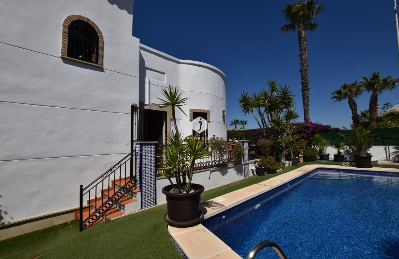 Resale - Villa -
Algorfa - Inland