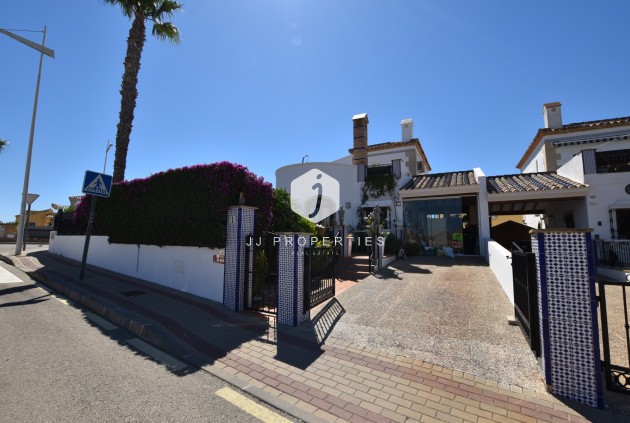 Resale - Villa -
Algorfa - Inland