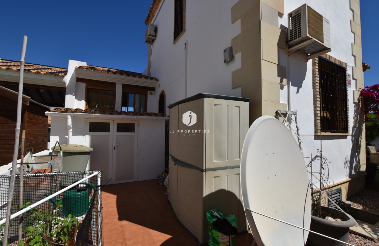 Resale - Villa -
Algorfa - Inland