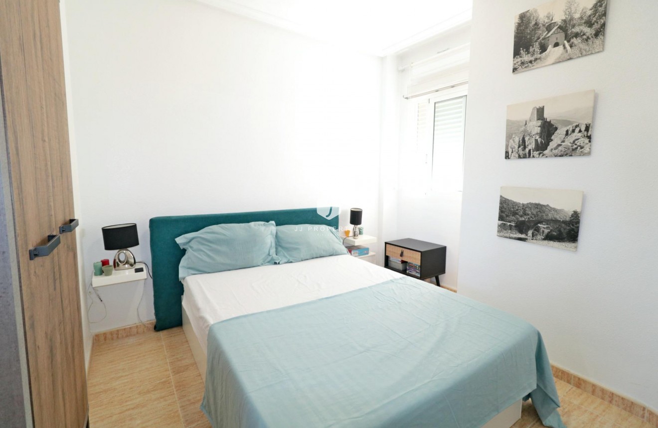 D'occasion - Attique -
Formentera del Segura - Pueblo 5