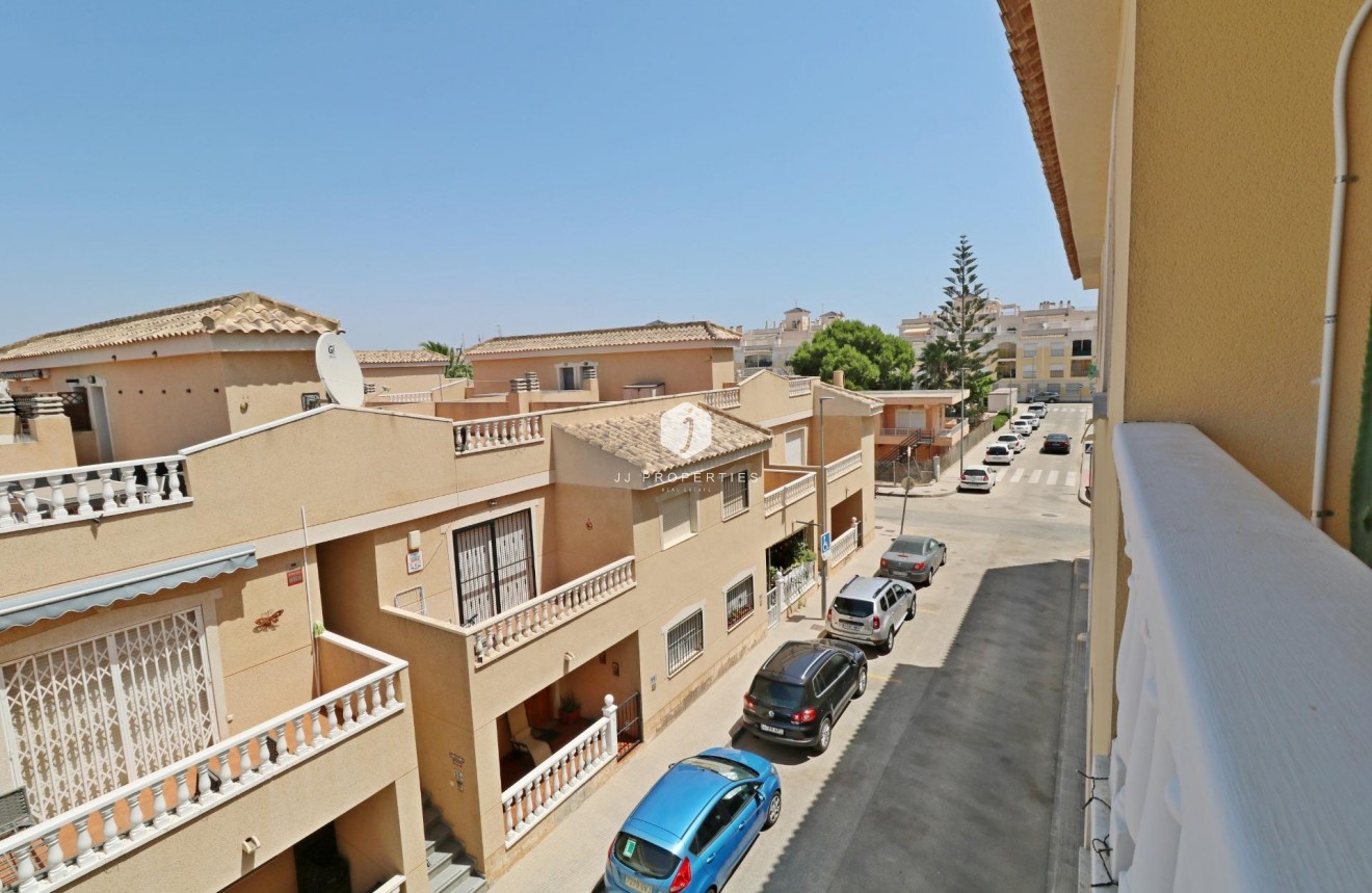 D'occasion - Attique -
Formentera del Segura - Pueblo 5