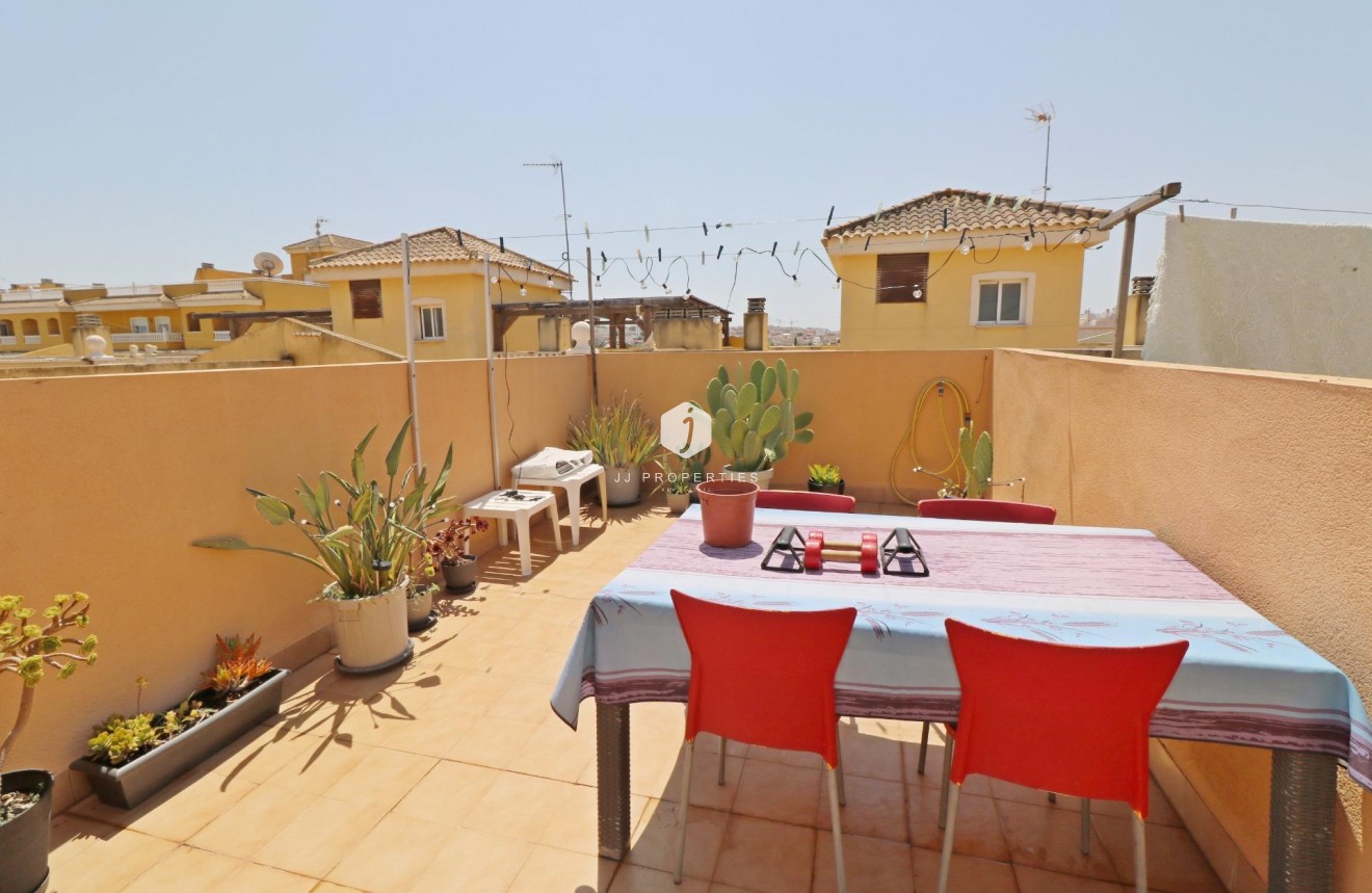 D'occasion - Attique -
Formentera del Segura - Pueblo 5
