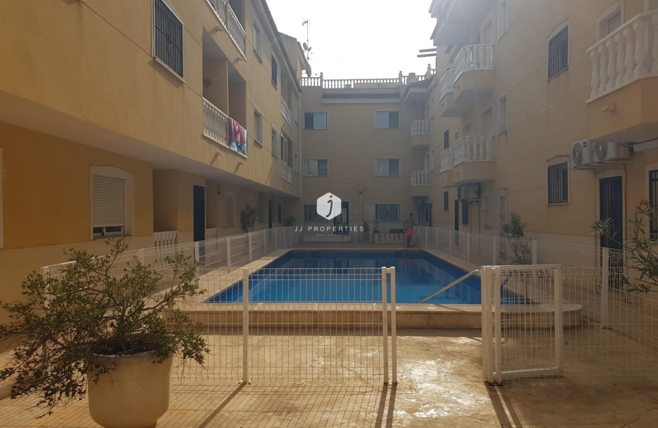 D'occasion - Attique -
Formentera del Segura - Pueblo 5