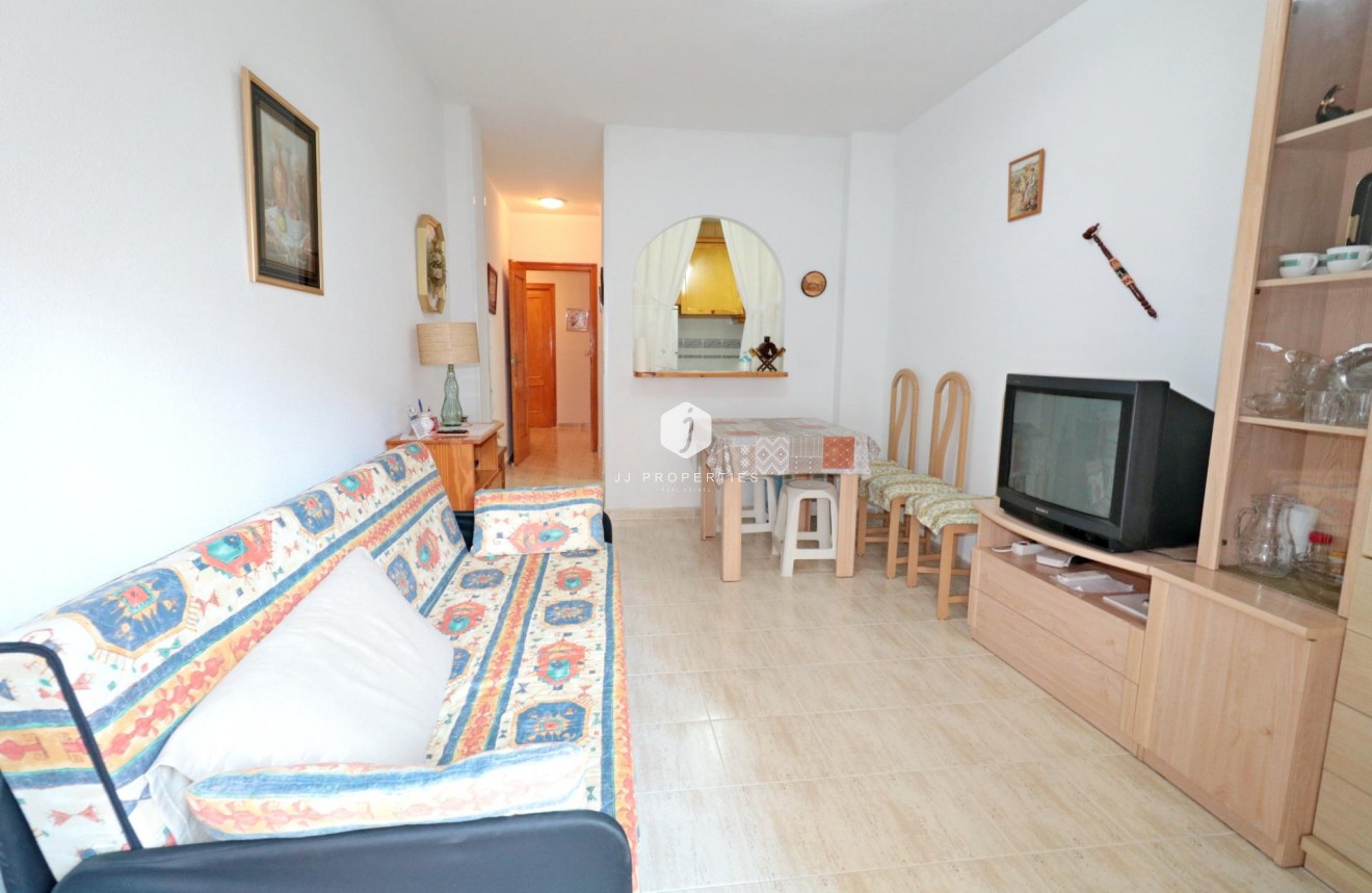 Tweedehands - Appartement / flat -
Torrevieja - Acequion