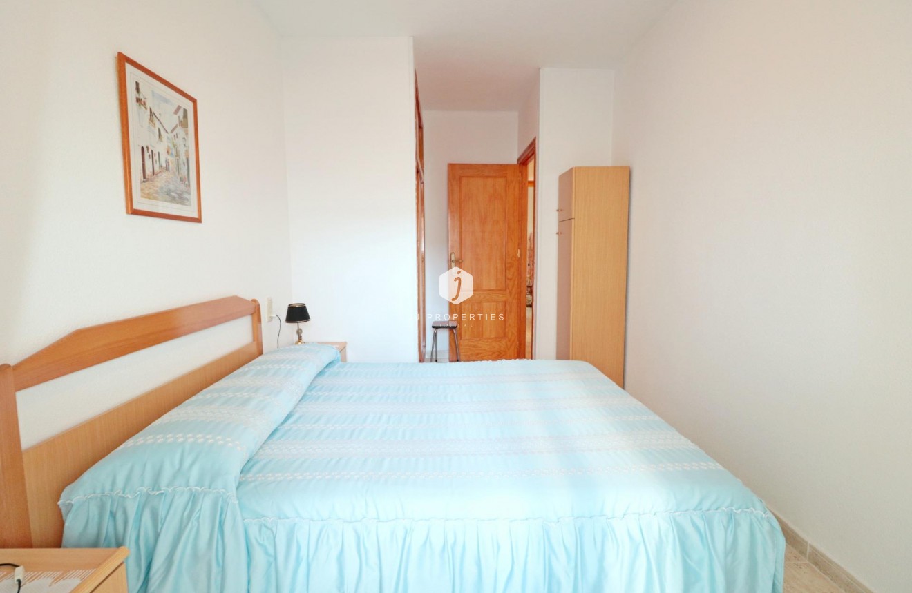 Tweedehands - Appartement / flat -
Torrevieja - Acequion
