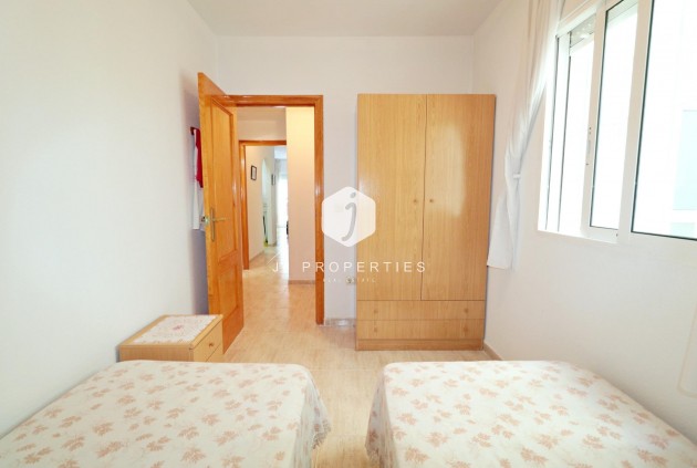 Tweedehands - Appartement / flat -
Torrevieja - Acequion