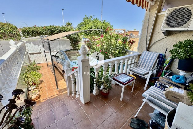 D'occasion - Chalet -
Torrevieja - La Siesta - El Salado - Torreta