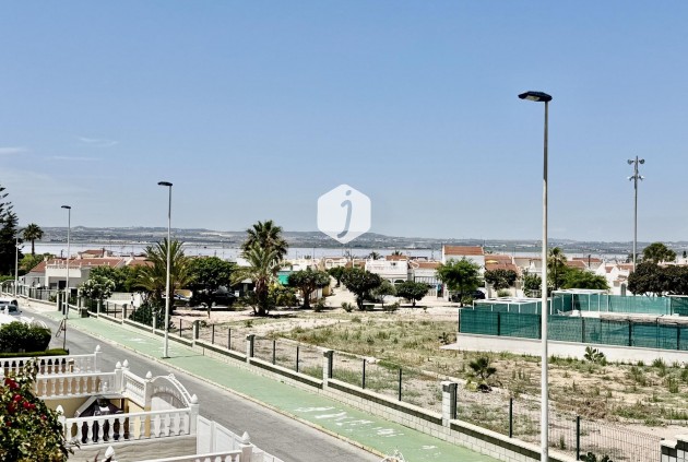 D'occasion - Chalet -
Torrevieja - La Siesta - El Salado - Torreta
