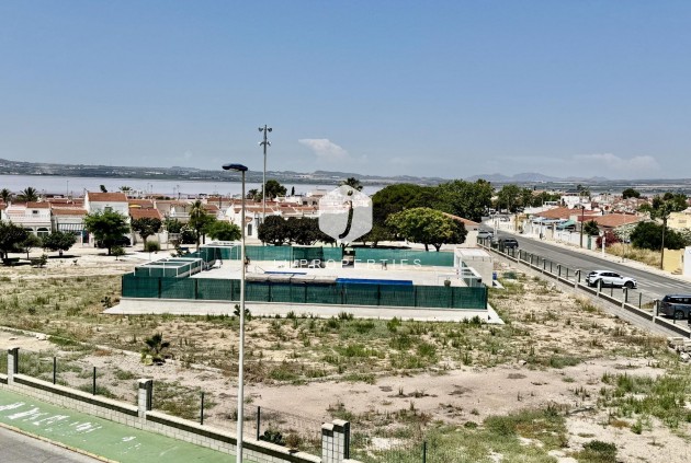 D'occasion - Chalet -
Torrevieja - La Siesta - El Salado - Torreta