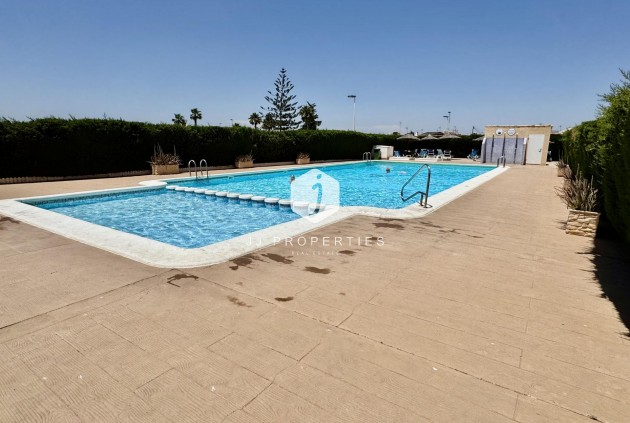 D'occasion - Chalet -
Torrevieja - La Siesta - El Salado - Torreta