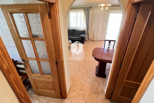 D'occasion - Villa -
Torrevieja - aguas nuevas