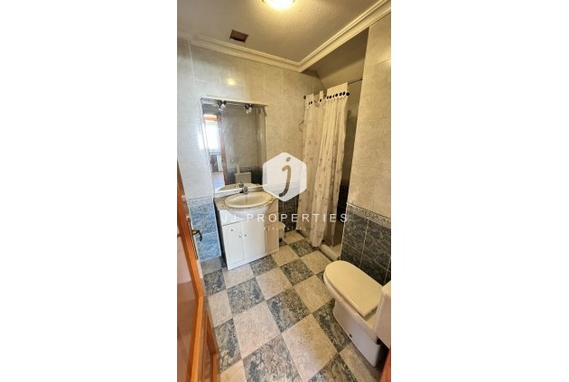 D'occasion - Villa -
Torrevieja - aguas nuevas