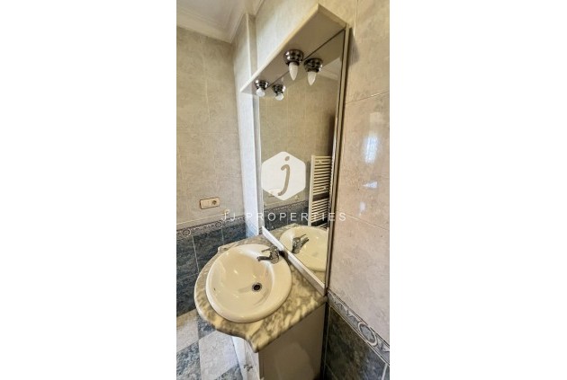D'occasion - Villa -
Torrevieja - aguas nuevas