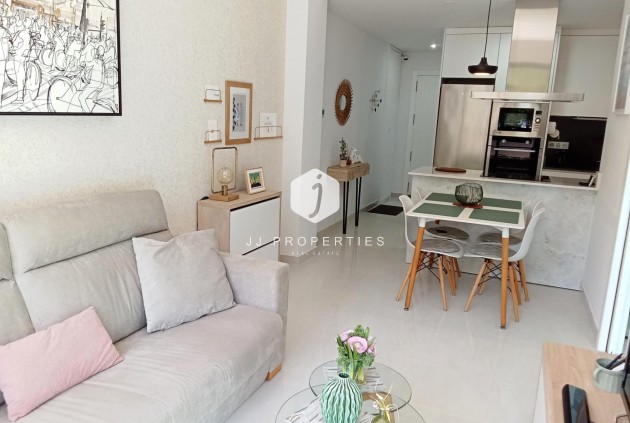 D'occasion - Appartement -
Torrevieja - Estacion de autobuses