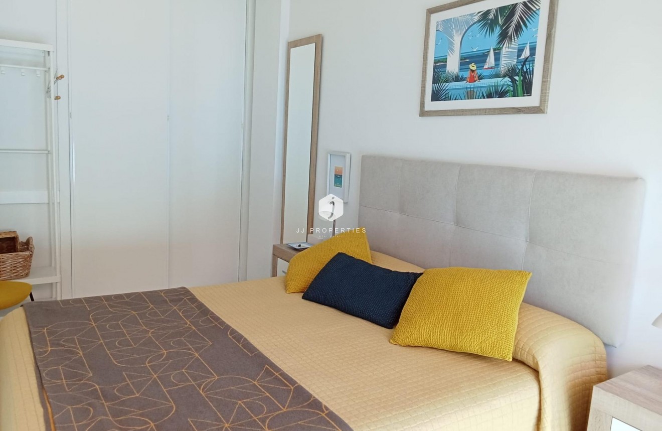D'occasion - Appartement -
Torrevieja - Estacion de autobuses