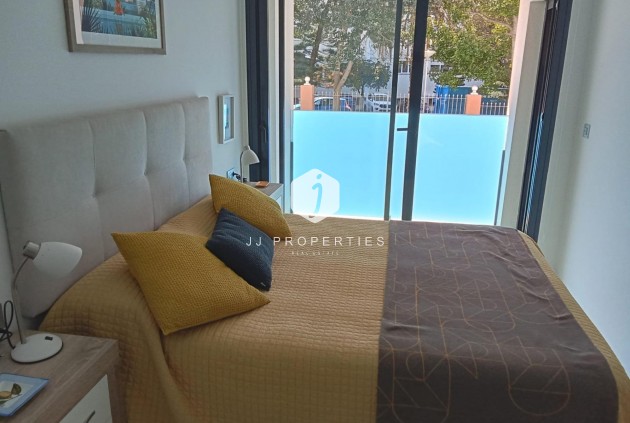 D'occasion - Appartement -
Torrevieja - Estacion de autobuses