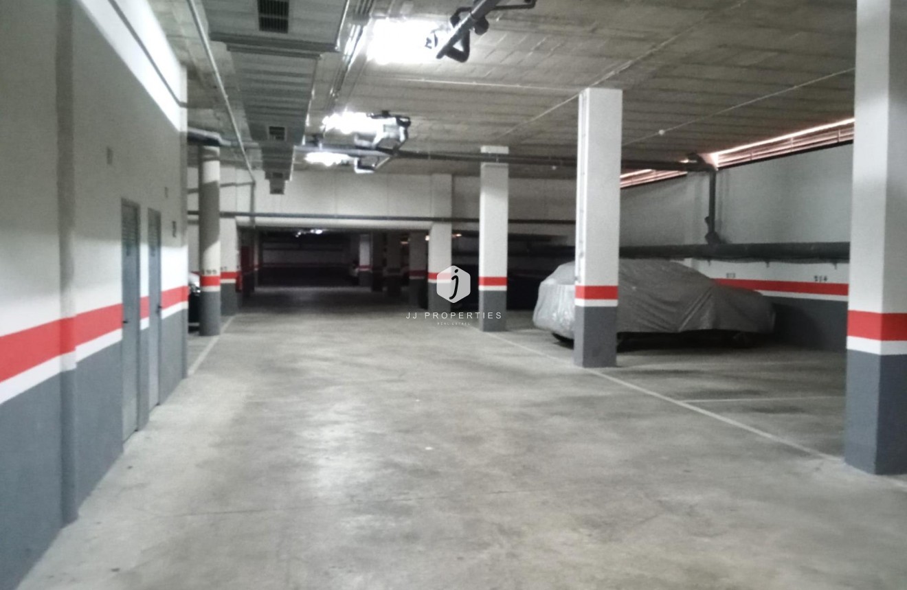 D'occasion - Appartement -
Torrevieja - Estacion de autobuses