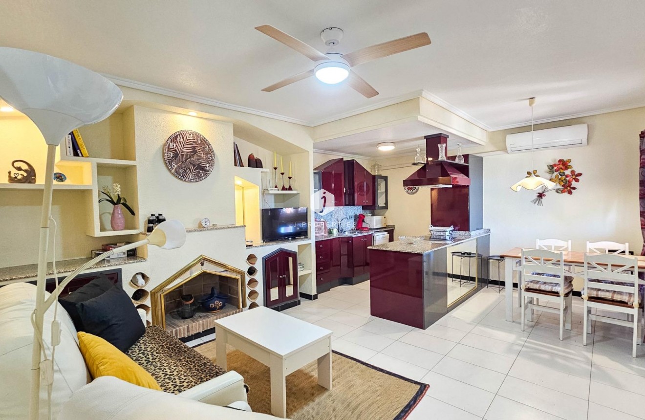 Aus zweiter Hand - Bungalow -
Orihuela Costa - Los Altos