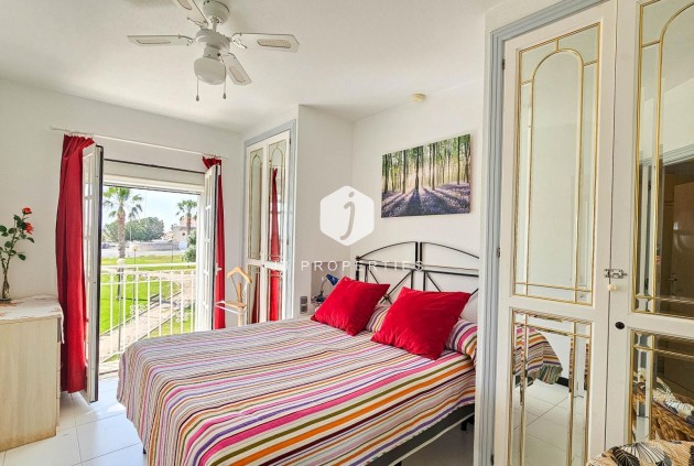 Aus zweiter Hand - Bungalow -
Orihuela Costa - Los Altos