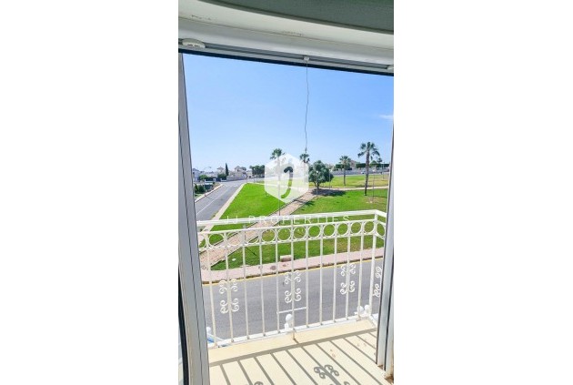 Aus zweiter Hand - Bungalow -
Orihuela Costa - Los Altos