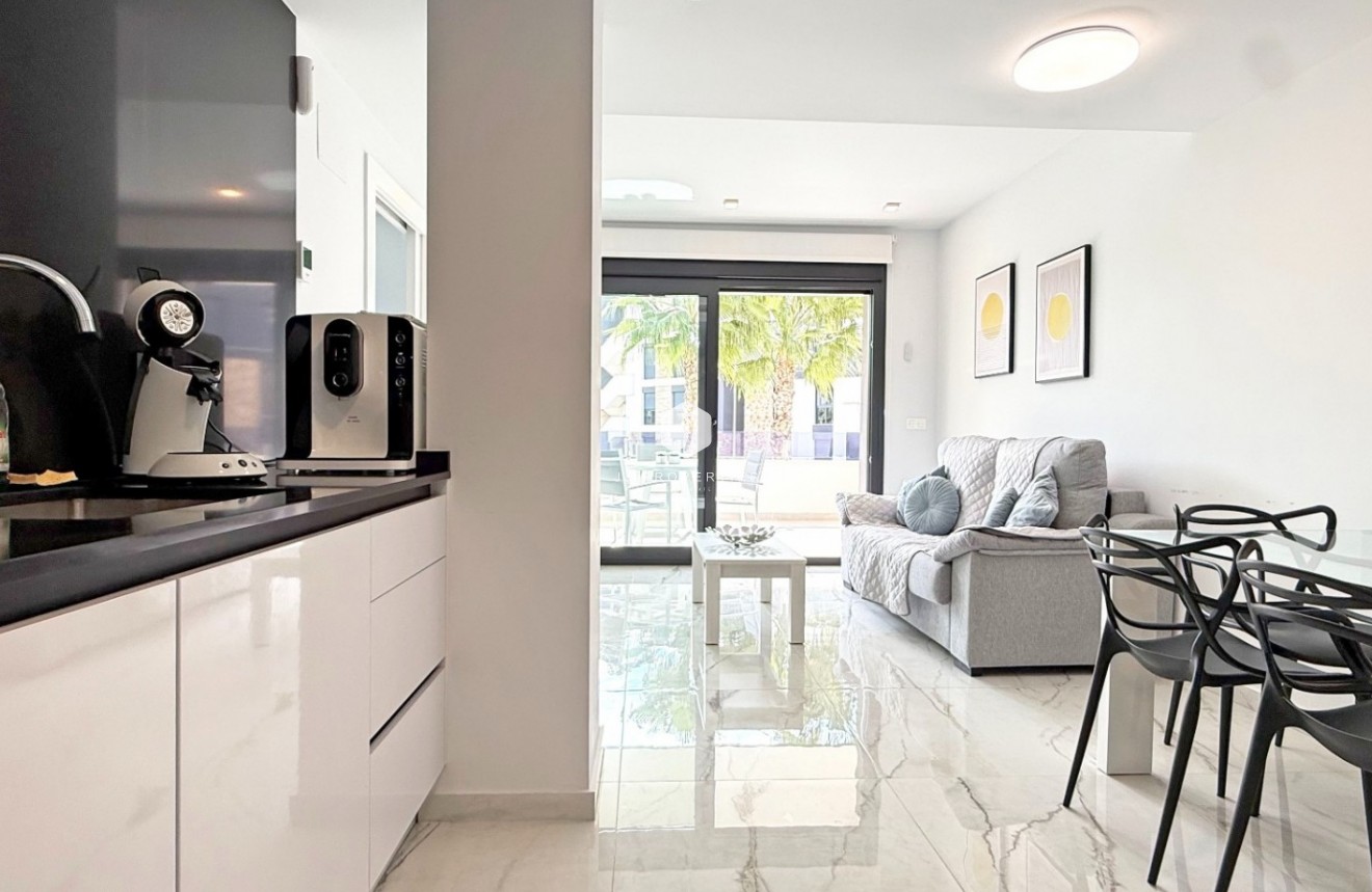 Resale - Apartment / flat -
Orihuela Costa - Costa Blanca