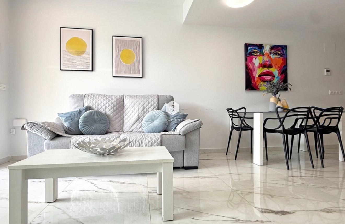 Resale - Apartment / flat -
Orihuela Costa - Costa Blanca