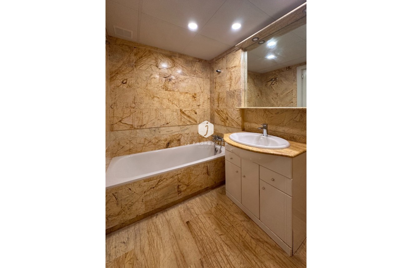 Tweedehands - Appartement / flat -
Orihuela Costa - Costa Blanca