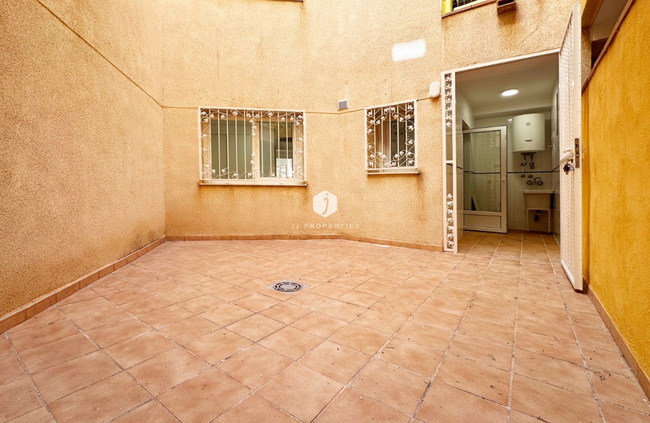 Tweedehands - Appartement / flat -
Orihuela Costa - Costa Blanca