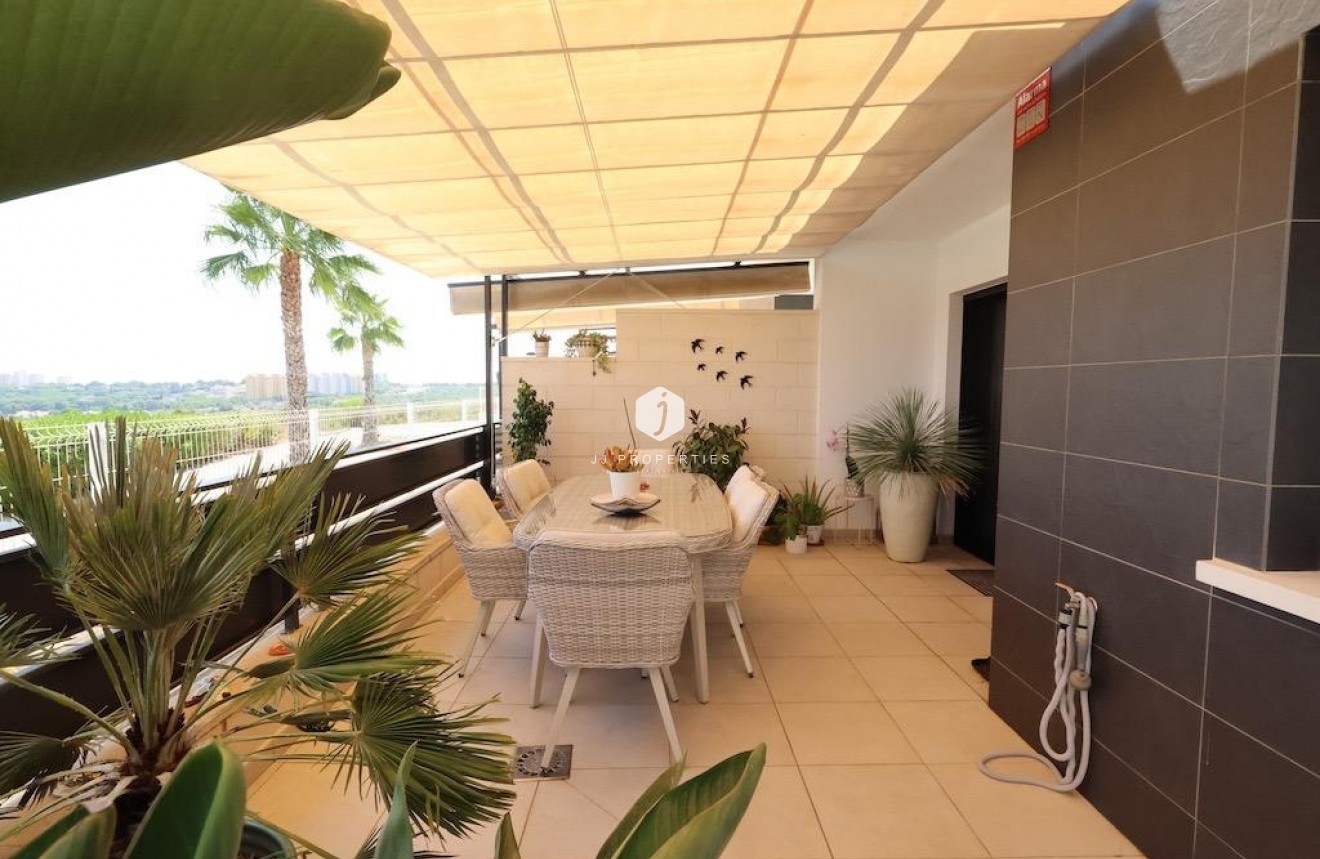 Resale - Duplex -
Orihuela Costa - Costa Blanca