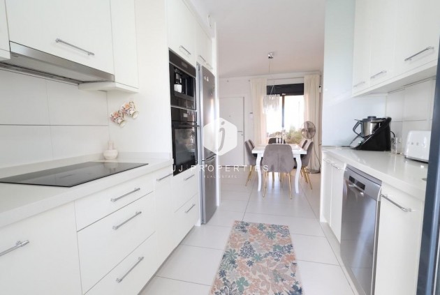 Resale - Duplex -
Orihuela Costa - Costa Blanca