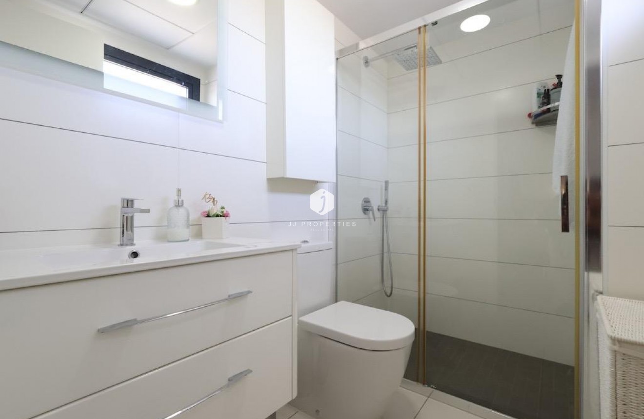 Resale - Duplex -
Orihuela Costa - Costa Blanca